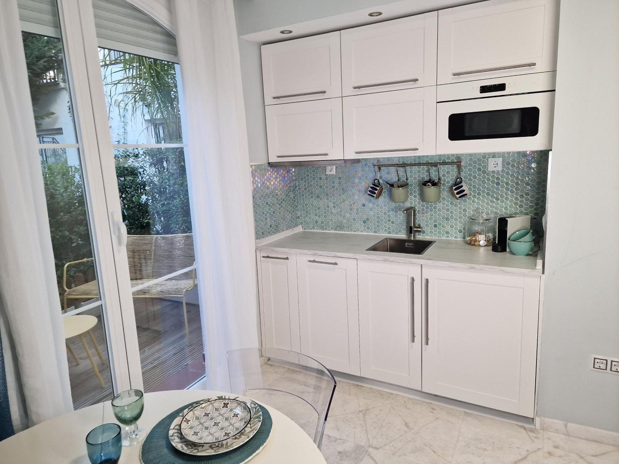 Sun & Palms - Cozy Flat In Quiet Neighbourhood With A Great Pool Area Lägenhet Málaga Exteriör bild