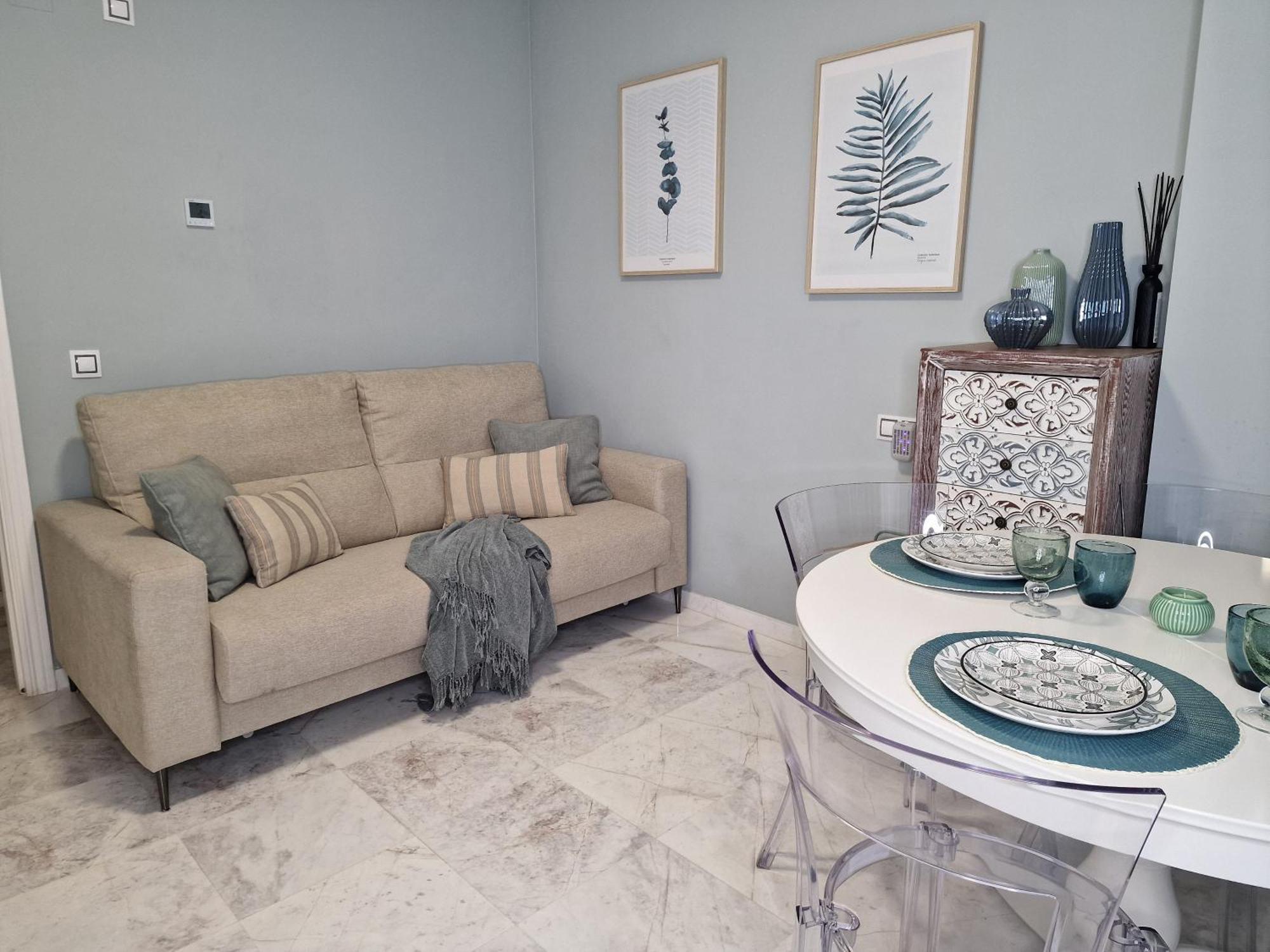 Sun & Palms - Cozy Flat In Quiet Neighbourhood With A Great Pool Area Lägenhet Málaga Exteriör bild