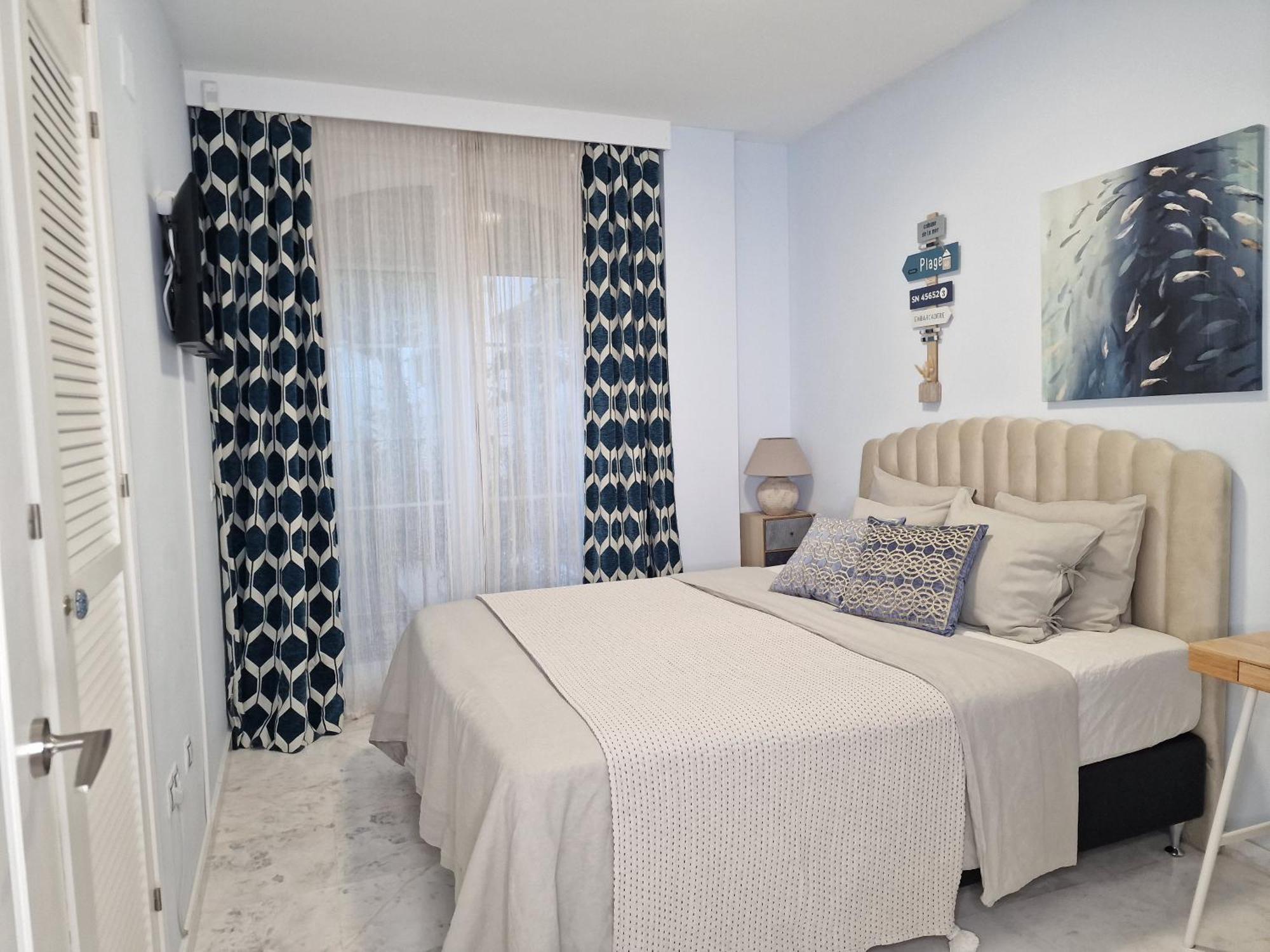 Sun & Palms - Cozy Flat In Quiet Neighbourhood With A Great Pool Area Lägenhet Málaga Exteriör bild