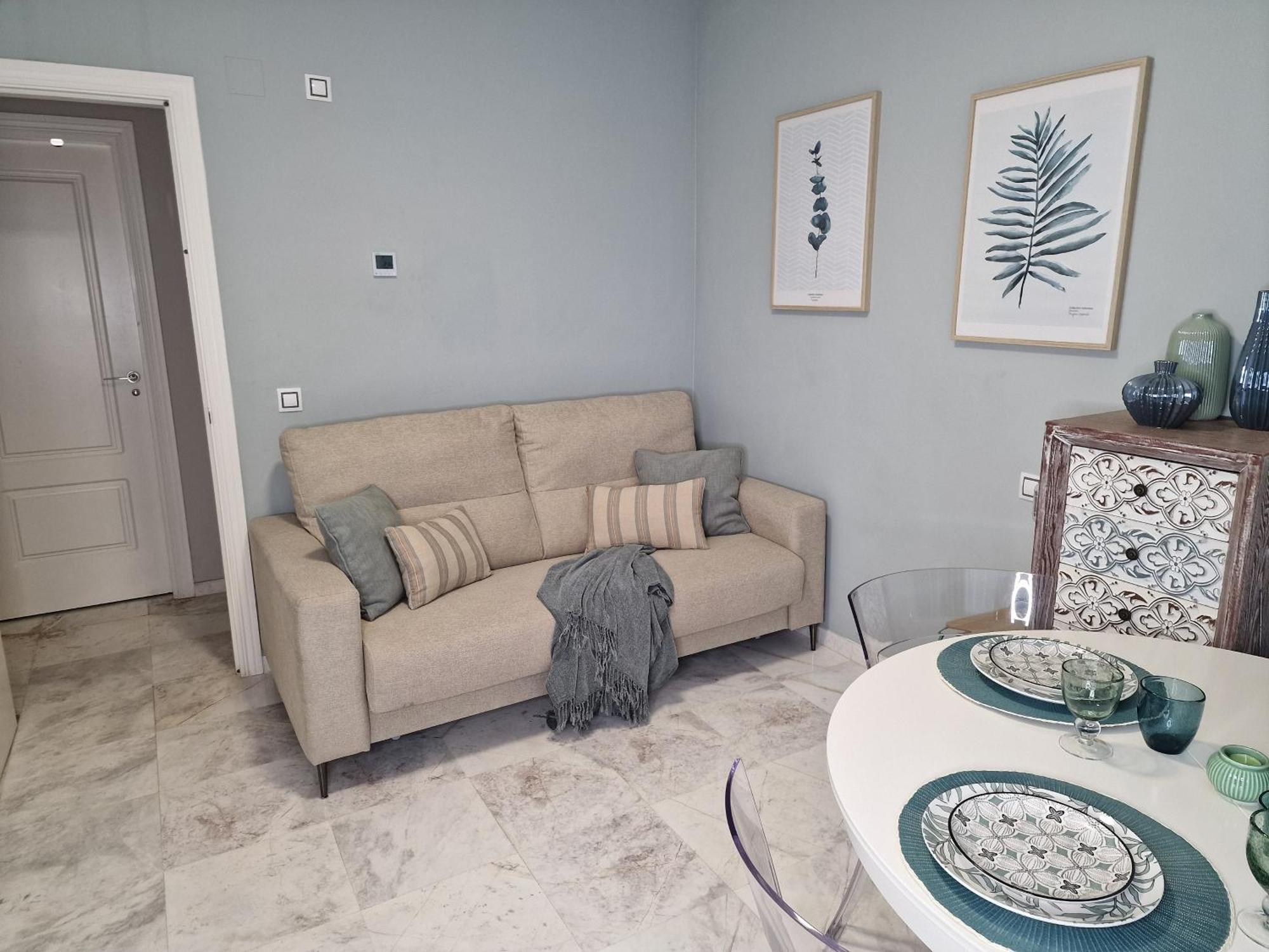 Sun & Palms - Cozy Flat In Quiet Neighbourhood With A Great Pool Area Lägenhet Málaga Exteriör bild