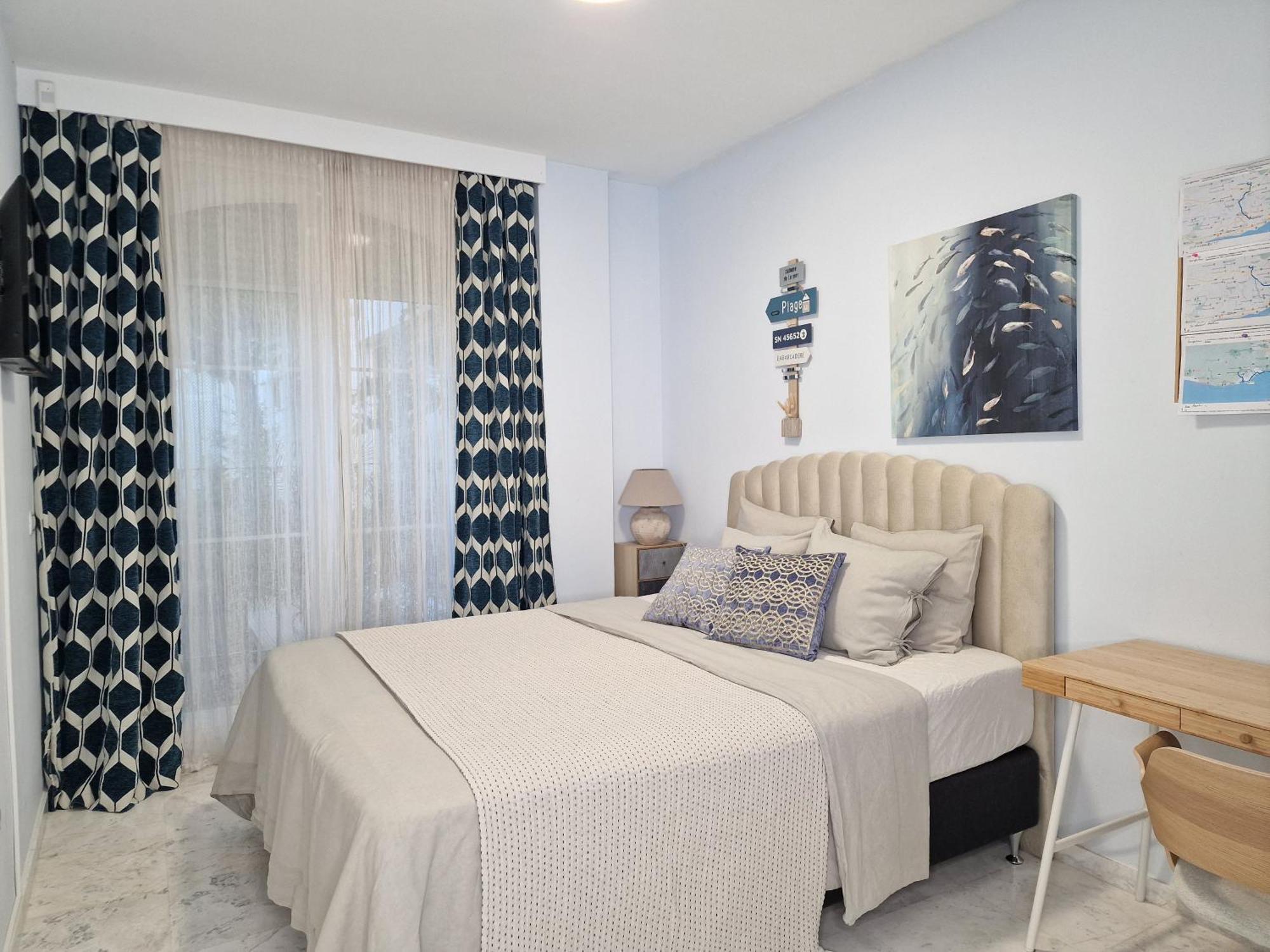 Sun & Palms - Cozy Flat In Quiet Neighbourhood With A Great Pool Area Lägenhet Málaga Exteriör bild