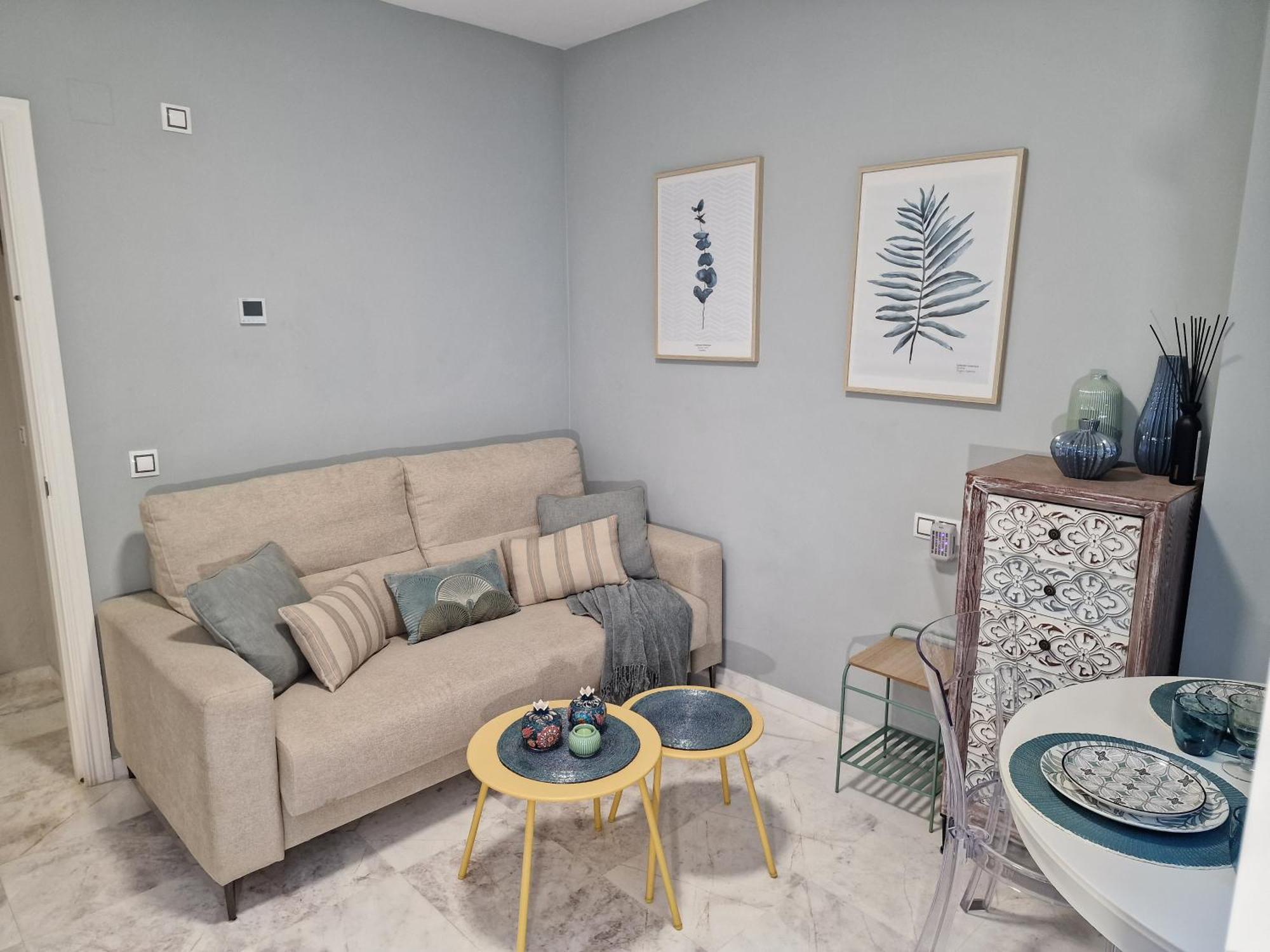 Sun & Palms - Cozy Flat In Quiet Neighbourhood With A Great Pool Area Lägenhet Málaga Exteriör bild